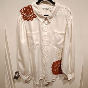 Canyon Retreat Women's Ivory Crochet Long Sleeve Button Down Shirt 3X Lyocell